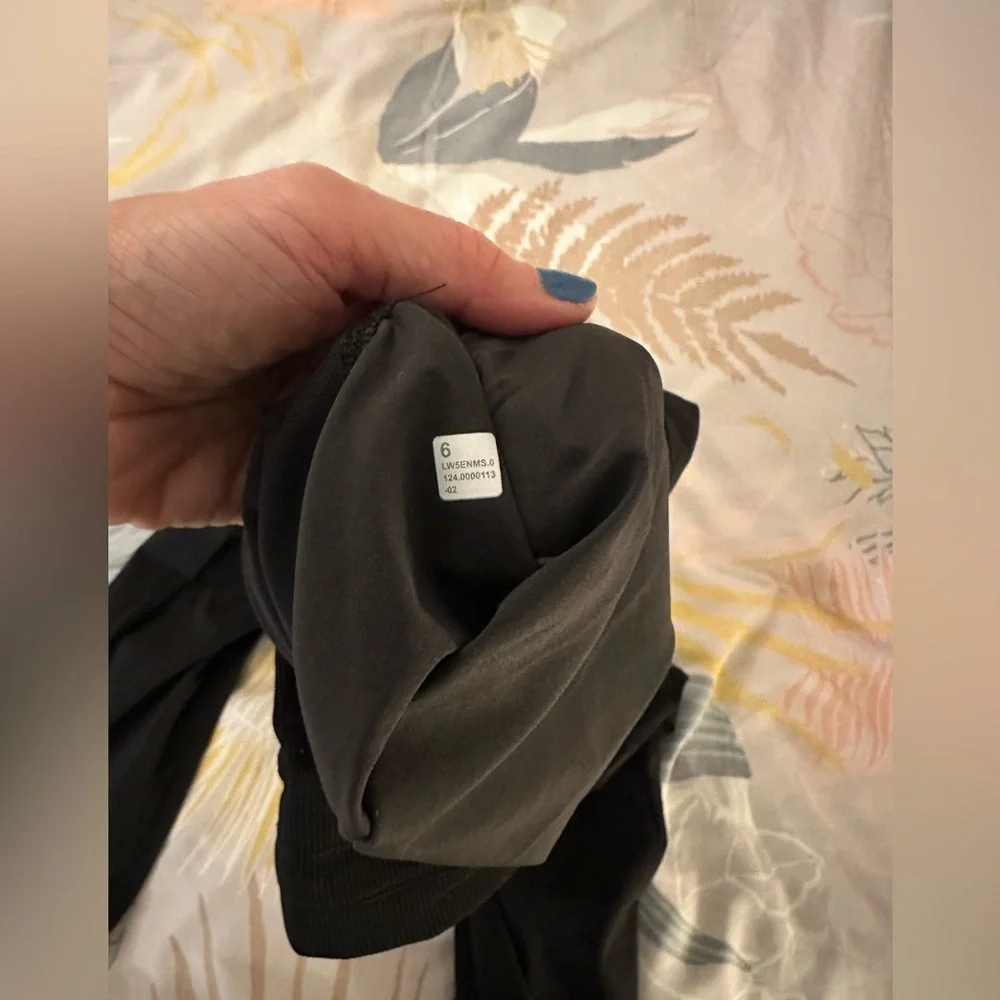 lululemon dance studio jogger - Picture 13 of 13